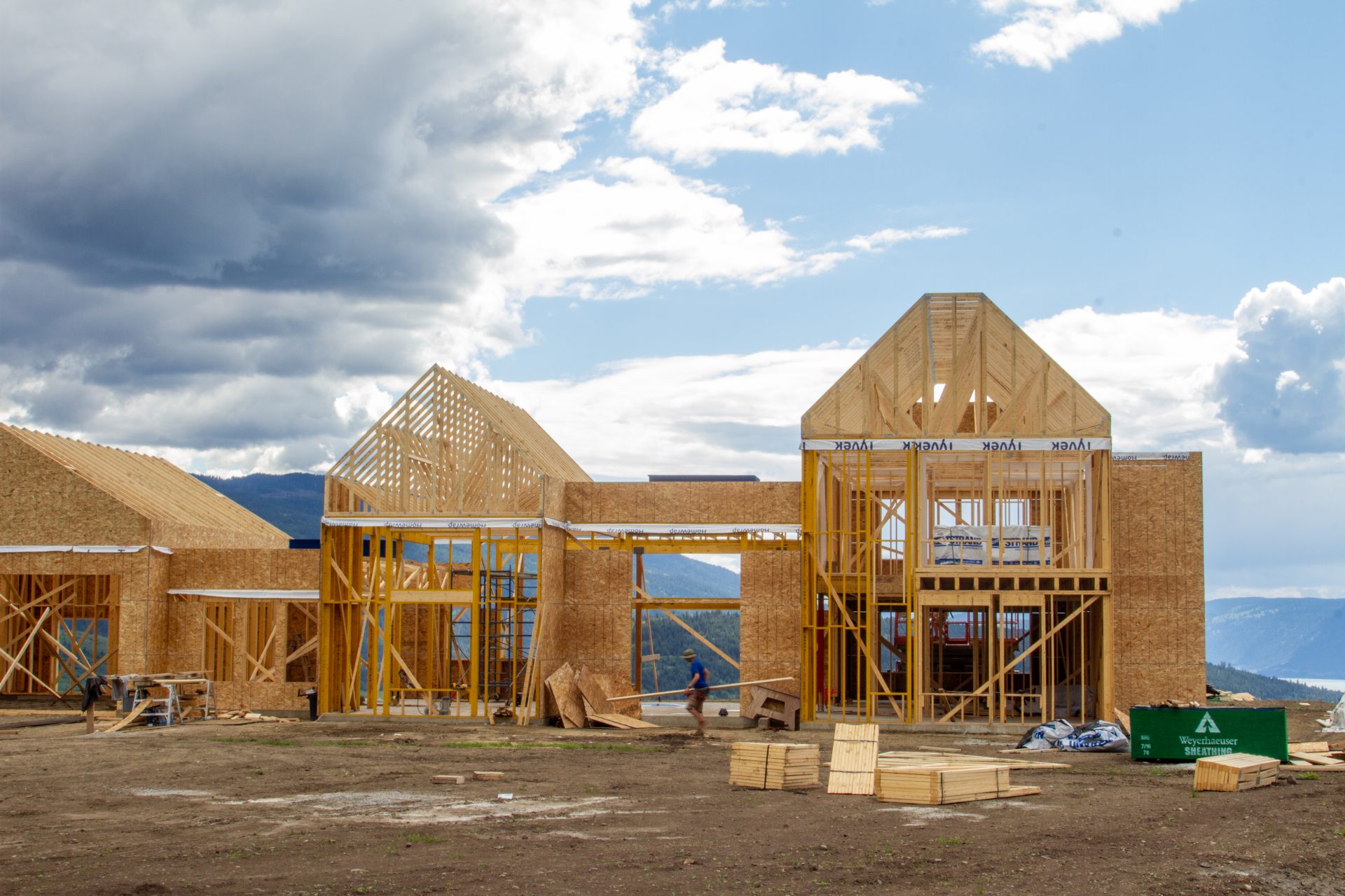 frame of a high-performance house